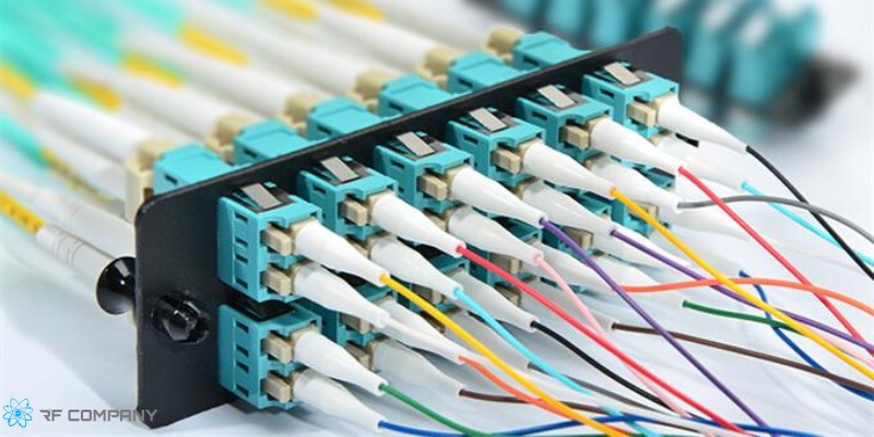 پیگتیل فیبر نوری