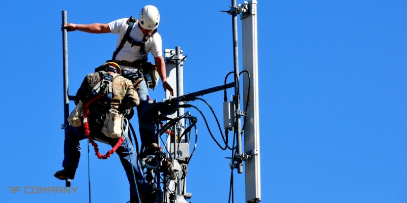 کابل تلفن هوایی مهاردار